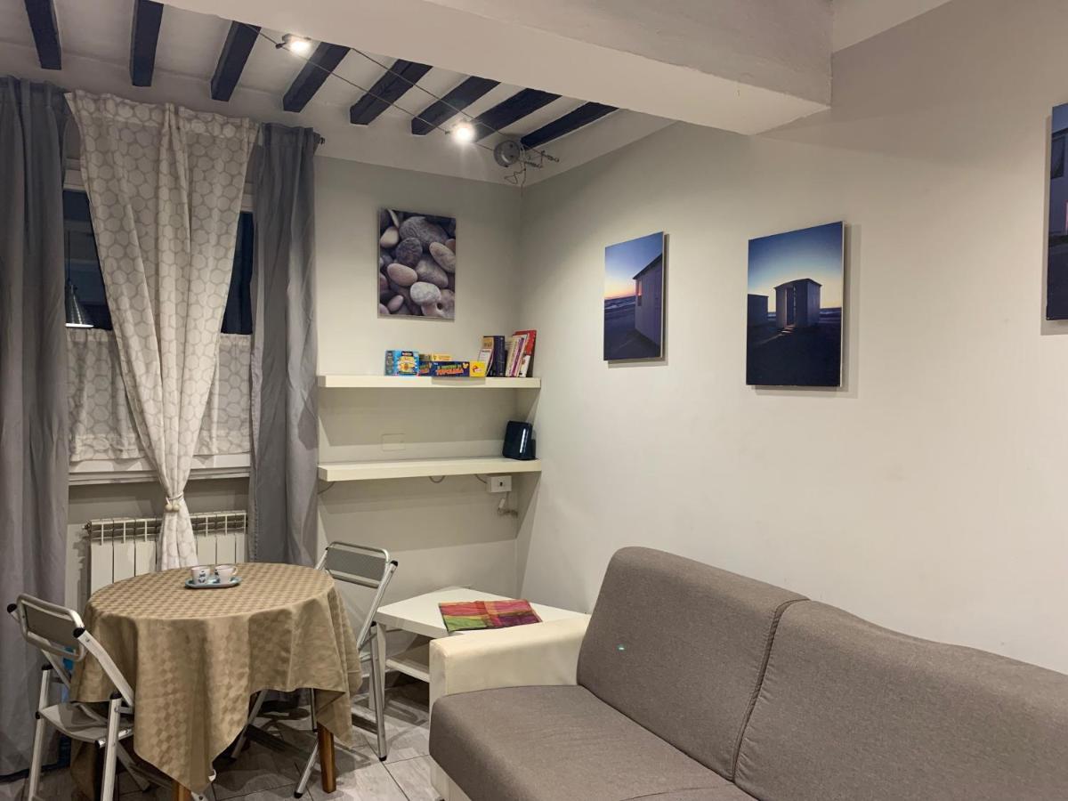 La Casetta Di Ash Livorno Buitenkant foto